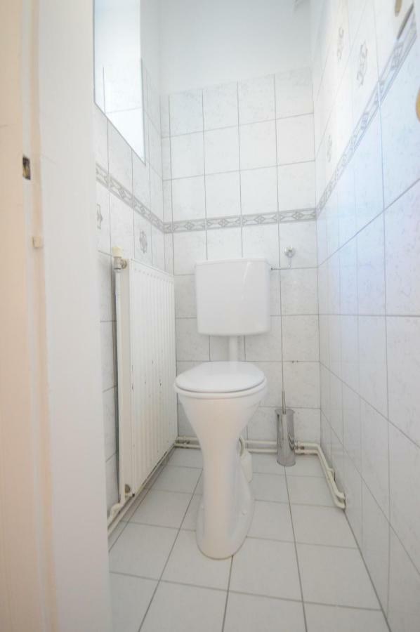 Ferienwohnung Schloessel 10 Vienna Exterior photo